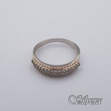 Sidabrinis žiedas su aukso detalėmis ir cirkoniais Z0004; 17,5 mm