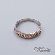 Sidabrinis žiedas su aukso detalėmis ir cirkoniais Z1516; 17,5 mm