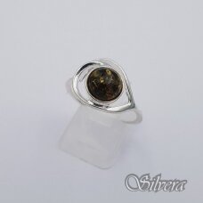 Sidabrinis žiedas su gintaru Z361; 19 mm