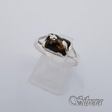 Sidabrinis žiedas su gintaru Z589; 19,5 mm