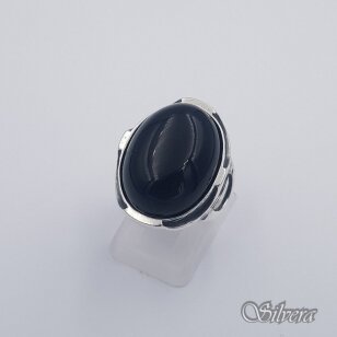Sidabrinis žiedas su oniksu Z610; 18 mm