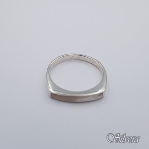 Sidabrinis žiedas su perlamutru Z567; 18 mm