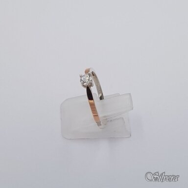 Sudraba gredzens ar zelta detaļām un cirkonu Z0099; 16,5 mm Sudraba gredzens ar zelta detaļām un cirkonu Z0099; 16,5 mm