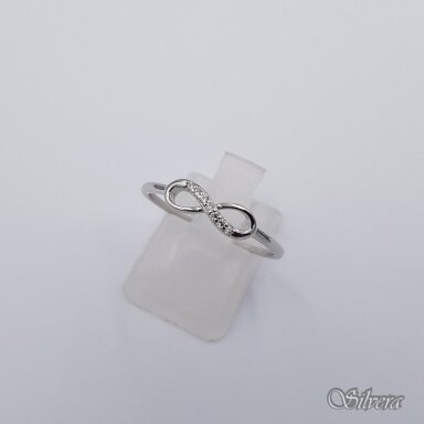 Sidabrinis žiedas su cirkoniais Z424; 19 mm Sidabrinis žiedas su cirkoniais Z424; 19 mm