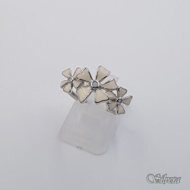 Sidabrinis žiedas su emaliu Z693; 18,5 mm Sidabrinis žiedas su emaliu Z693; 18,5 mm