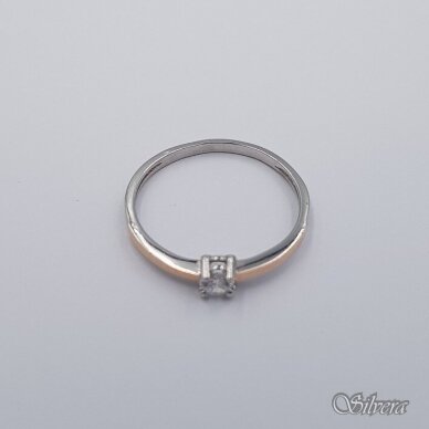 Sudraba gredzens ar zelta detaļām un cirkonu Z1998; 18 mm 1 Sudraba gredzens ar zelta detaļām un cirkonu Z1998; 18 mm 1