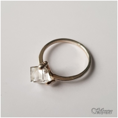 Sidabrinis žiedas su cirkoniu Z1107; 18,5 mm