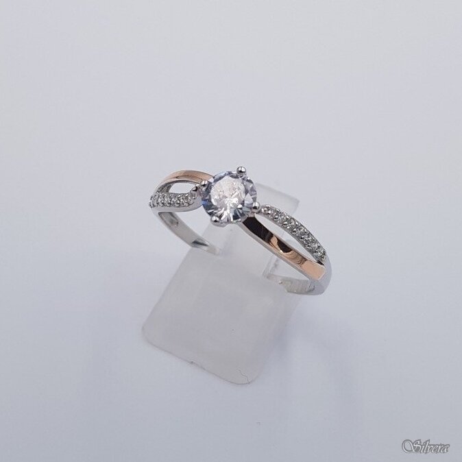 Sudraba gredzens ar zelta detaļām un cirkoniju Z0098; 20,5 mm