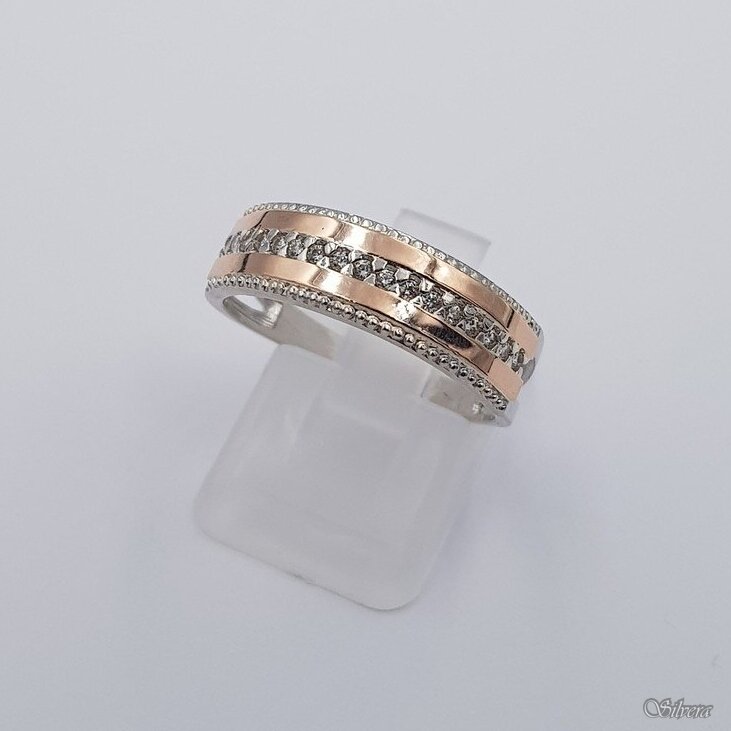 Sidabrinis žiedas su aukso detalėmis ir cirkoniais Z0005; 19,5 mm Sidabrinis žiedas su aukso detalėmis ir cirkoniais Z0005; 19,5 mm