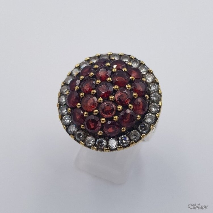 Sidabrinis žiedas su granatais ir cirkoniais Z0164; 19 mm Sidabrinis žiedas su granatais ir cirkoniais Z0164; 19 mm