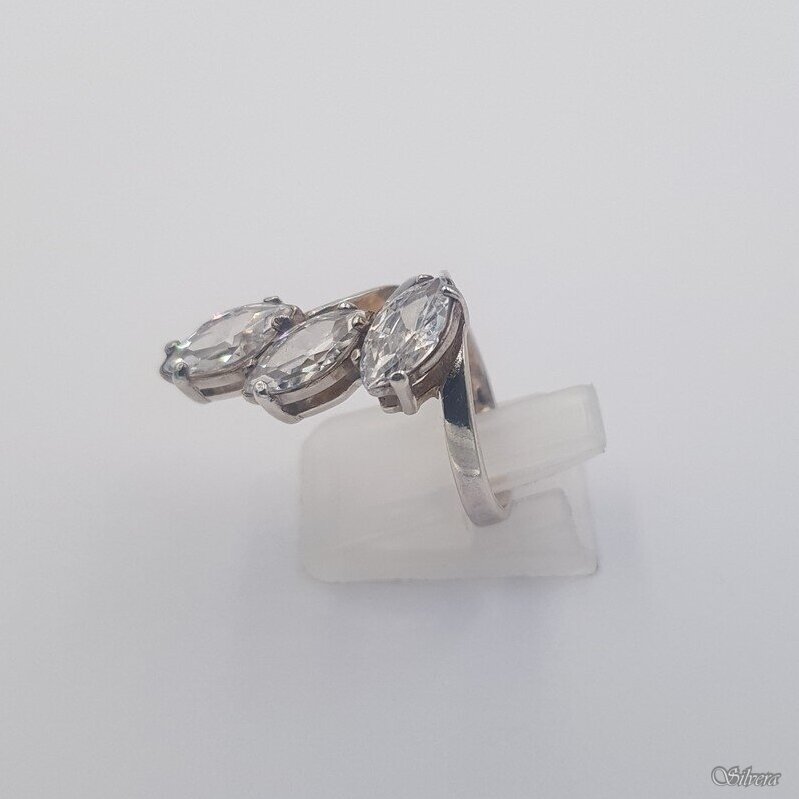 Sudraba gredzens ar cirkoniju Z799; 16,5 mm 1