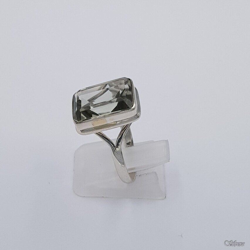 Sudraba gredzens ar zaļu topāzu Z136; 18 mm 1