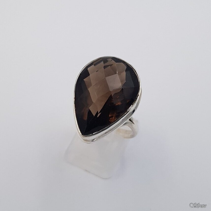Sidabrinis žiedas su dūminiu kvarcu Z517; 18,5 mm