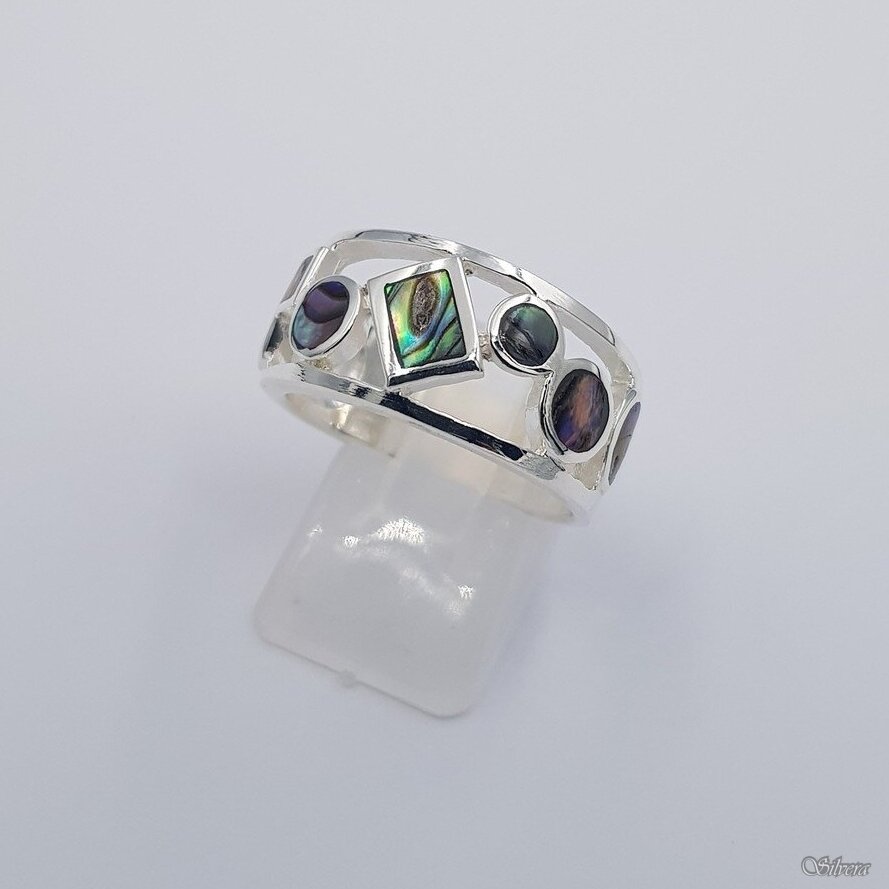 Sidabrinis žiedas su perlamutru Z596; 19,5 mm Sidabrinis žiedas su perlamutru Z596; 19,5 mm